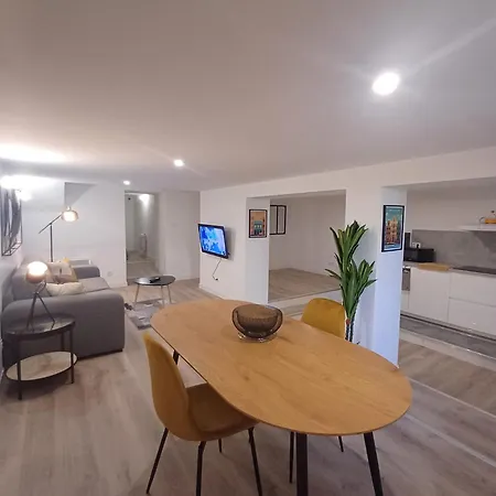 Le Loft Du Canal, 2 Lits, Baignoire Balneo, Wifi Agen